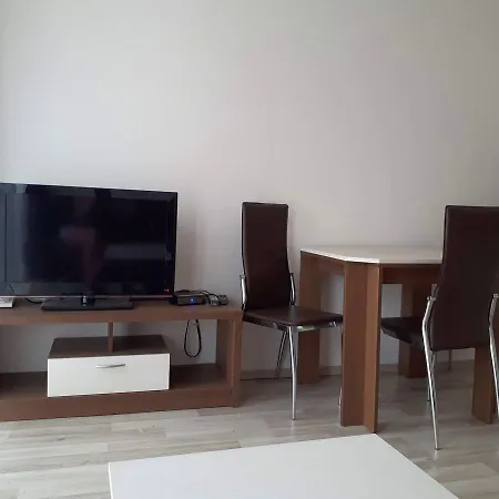 Tarsis Sunny Beach Апартамент *