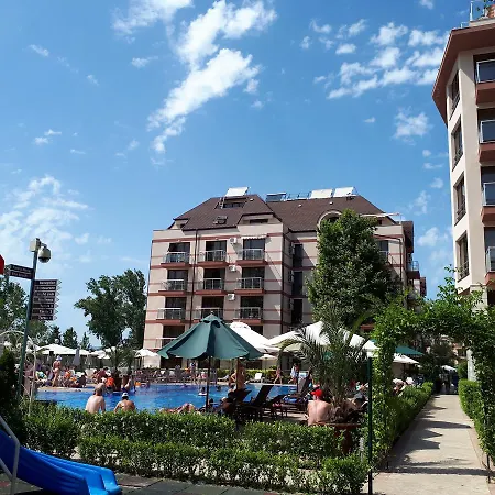 Апартамент Tarsis Sunny Beach